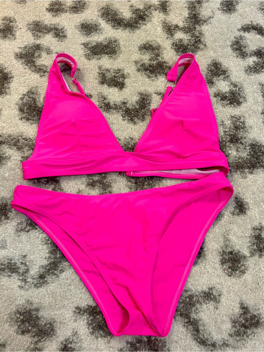 • magenta bikini •